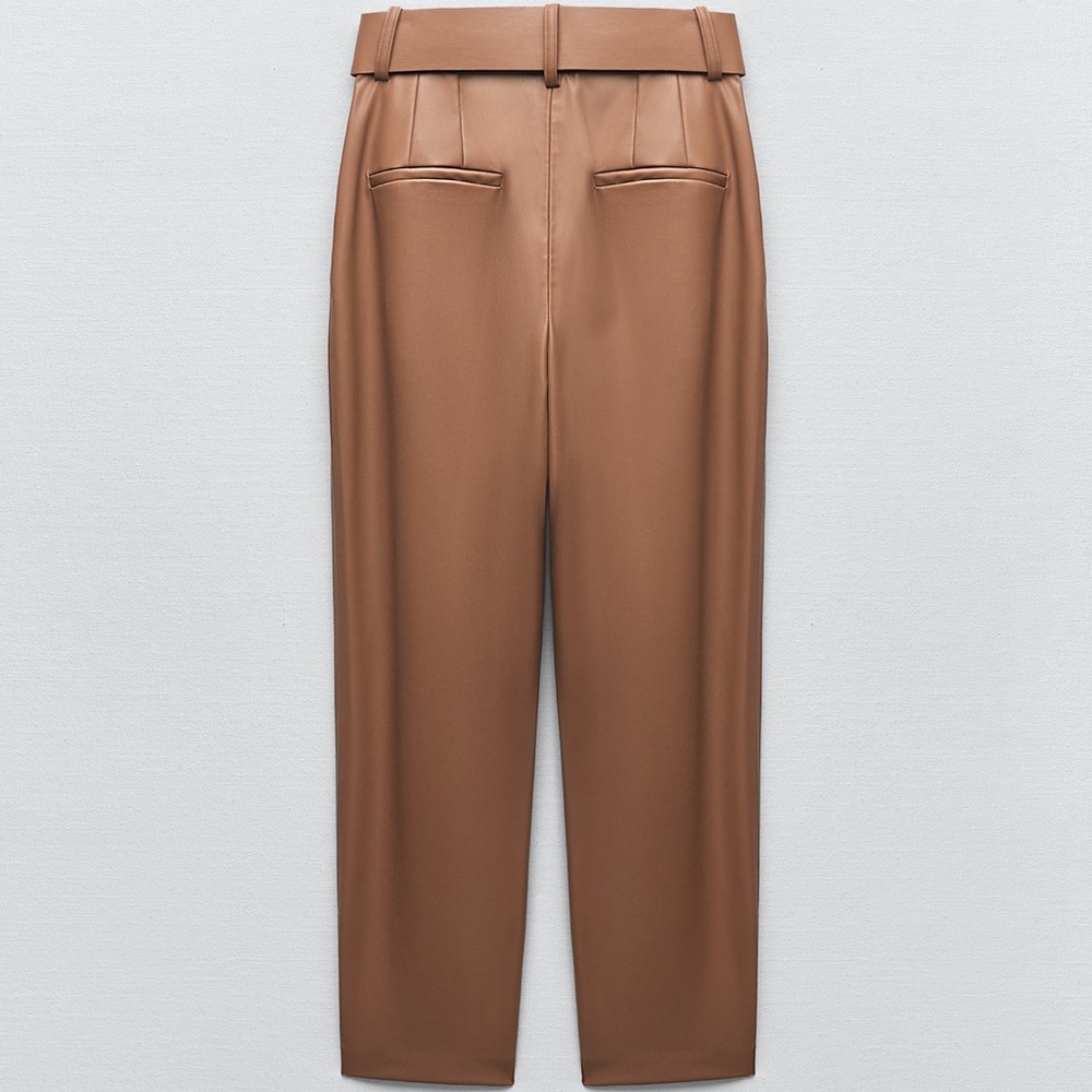 Zara leather pants with belt